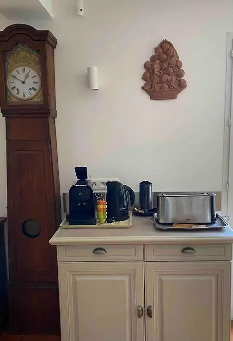 La Maison Aux Oliviers Grasse 0*,  Francia